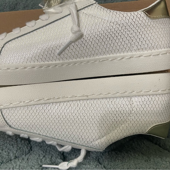 NEW Vintage Havana Carla White Snakeskin Multi Women’s Sz 8 Low Top Sneakers - Picture 5 of 7